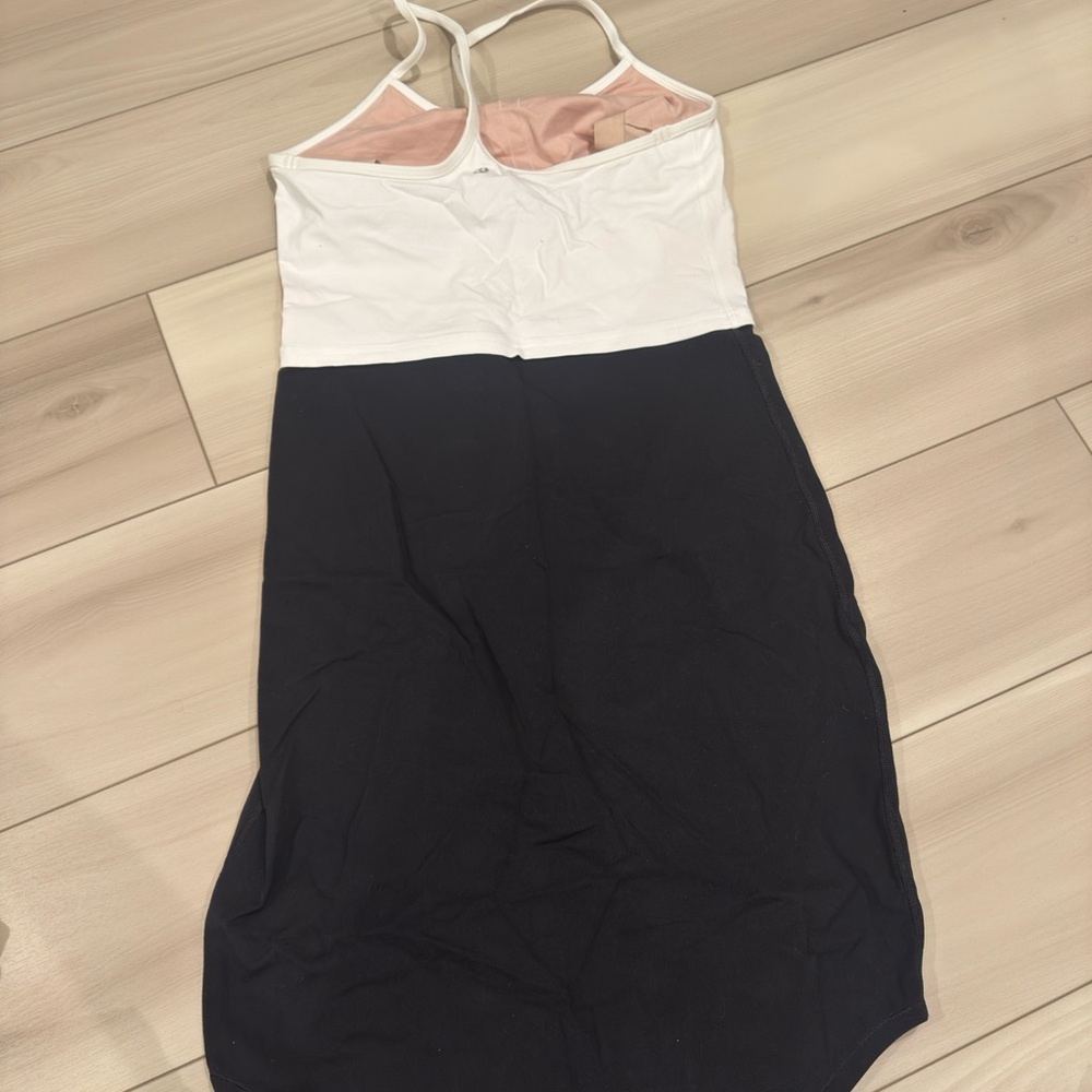 lululemon athletica power y dress - Picture 2 of 3